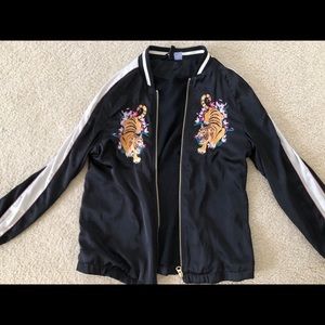 Tiger jacket